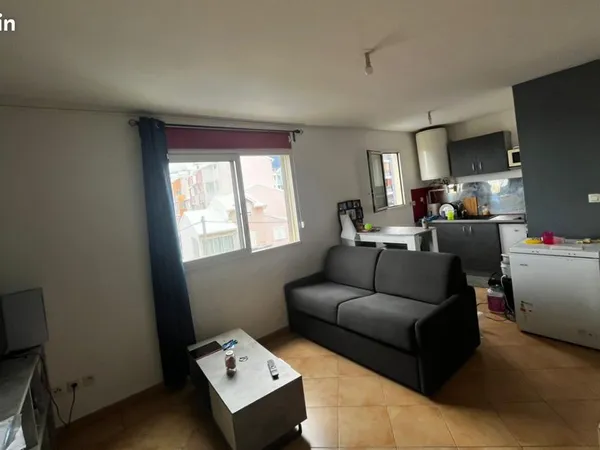 Studio à louer 26 m2 Ste Clotilde 550/mois 