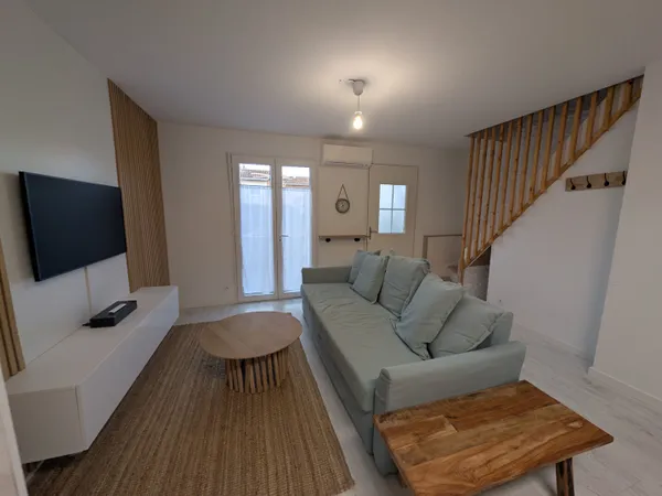 Charmante maison de 47m² avec terrasse bois et jardinet 