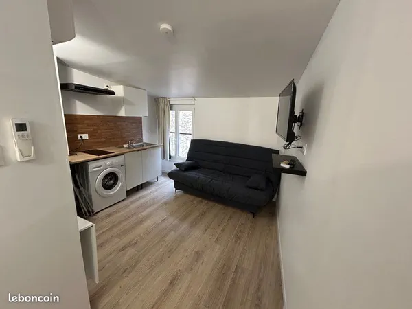 À louer - Charmant appartement entièrement rénové 
