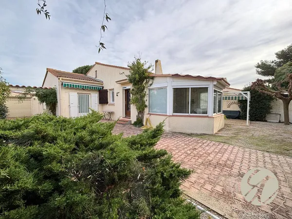 Maison de plain-pied 4 pièces 116 m² 