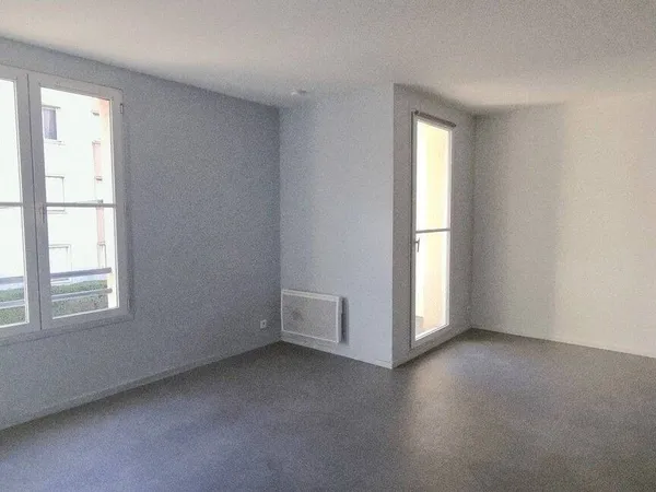 Studio 1 pièce 29 m² 