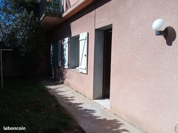 Appartement t3 avec jardin et parking 