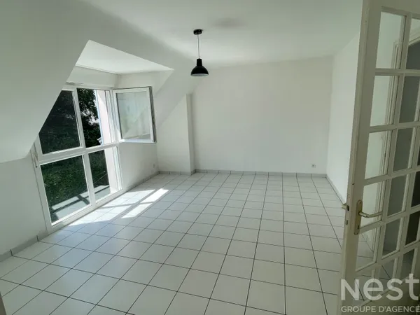 Appartement T4 avec grand jardin 