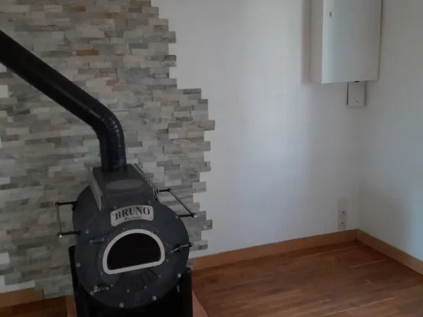 Maison 4 pièces - 105 m² - Jardin clos - Poêle à bois 