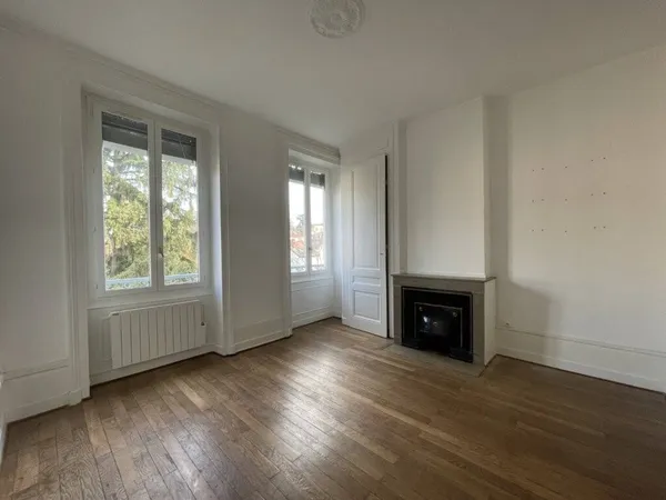 Appartement 2 pièces 58 m² 