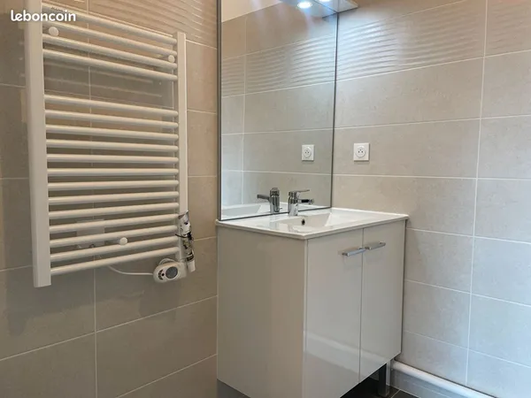 Studio 1 pièce 36 m² 