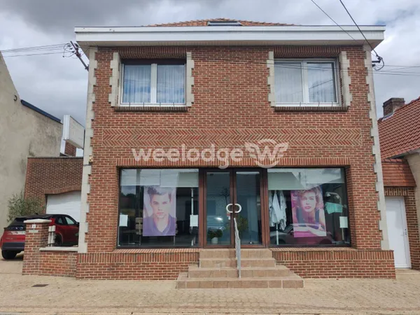 Maison 10 pièces 208 m² 