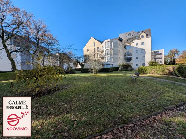 Vannes La Madeleine Lumineux T3 avec extérieur et vie tout 
