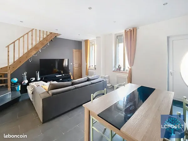 Maison 6 pièces 105 m² 