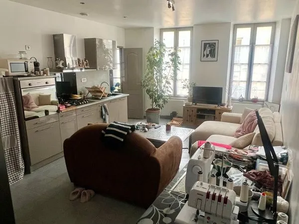 Appartement 3 pieces centre Baignes 