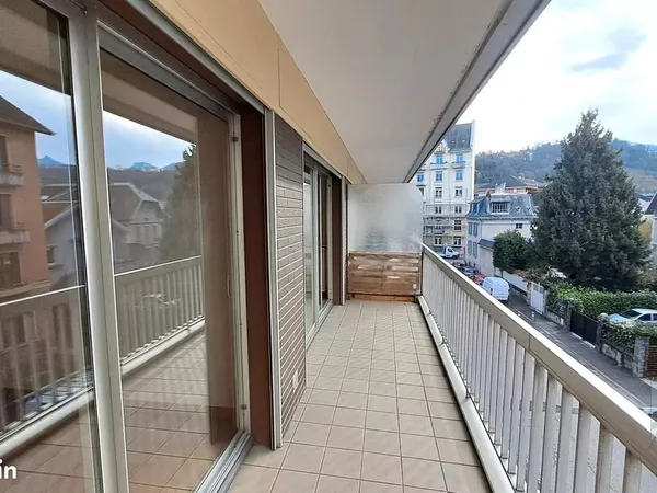 Appartement 3 pièces 82 m² 