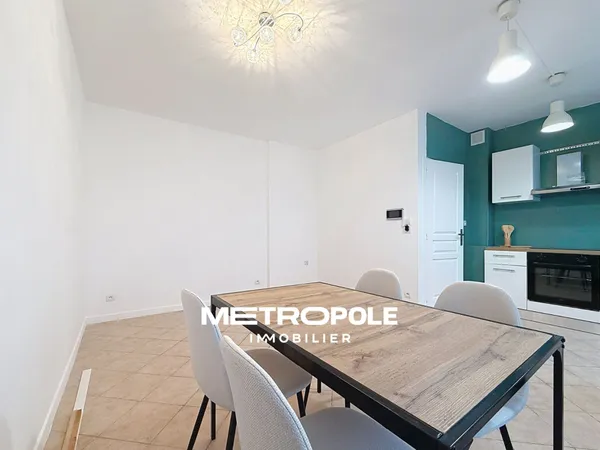 Appartement meublé 3 pièces - TARARE 
