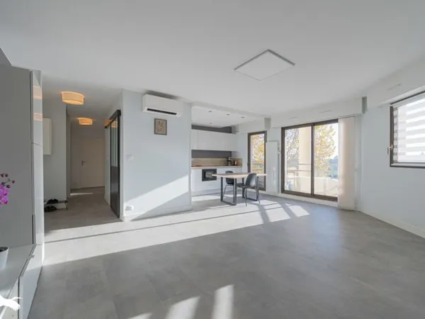 Appartement de 3 pièces principales 