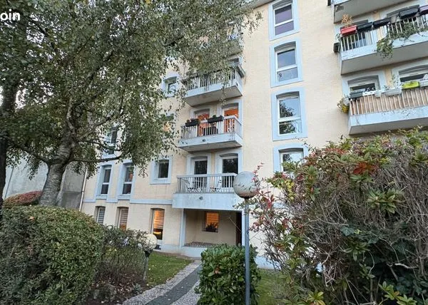 Appartement 3 pièces 82 m² 