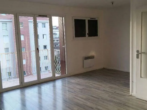 Appartement 1 pièce 32 m² 