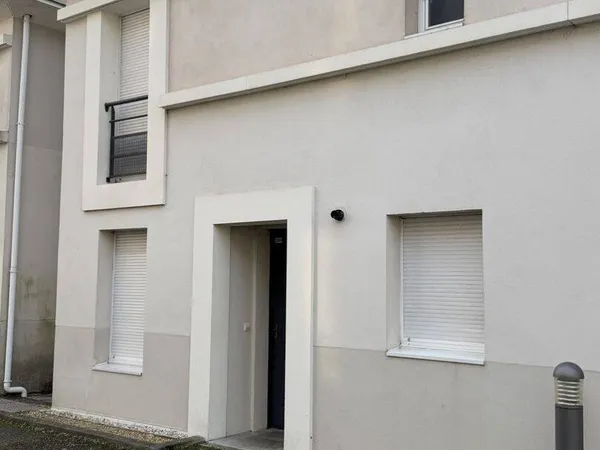 Maison de plain-pied 6 pièces 93 m² 