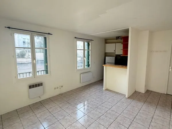 Studio 1 pièce 27 m² 