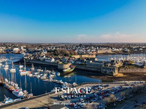 Maison 8 pièces 196 m² 