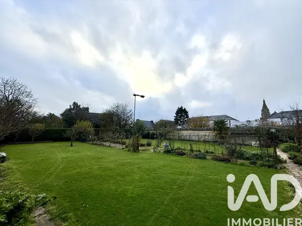 Terrain 893 m² 