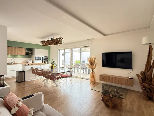 Maison de plain-pied 5 pièces 125 m² 