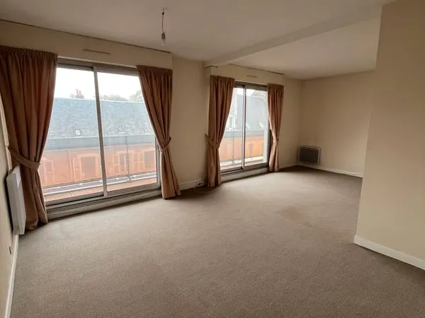 A louer appartement 3 pièces avec parking 