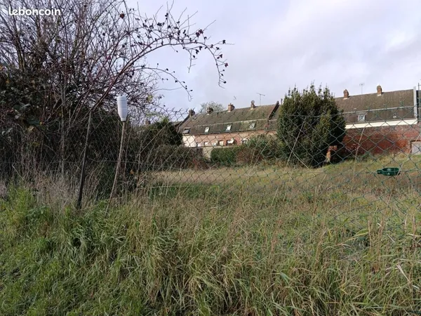 Terrain 740 m² Chauny 