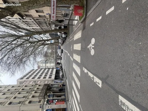Commerce habillement/textile 100 m² 