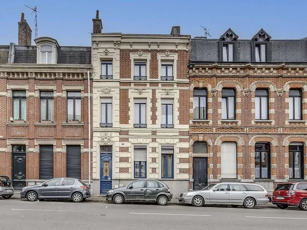 Appartement 10 pièces 235 m² 
