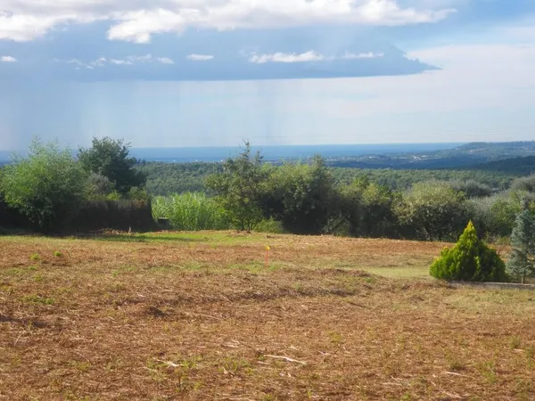 Terrain 2816 m² 