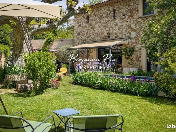 Maison 4 pièces 165 m² 