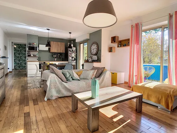 Appartement 3 pièces 82 m² 