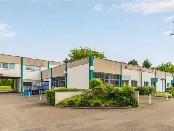 Bureaux 148 m² 