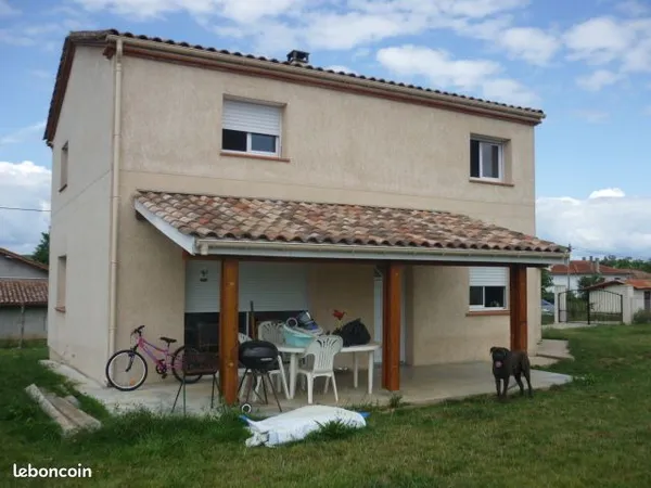 Agréable pavillon sur 2 niveaux 