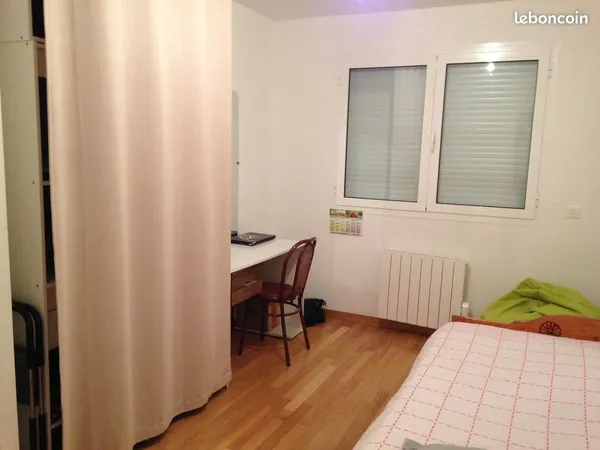 Chambre avec SDB-WC prox RER A Le Vésinet- Le Pecq 