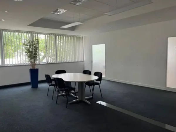 Bureaux 397 m² 