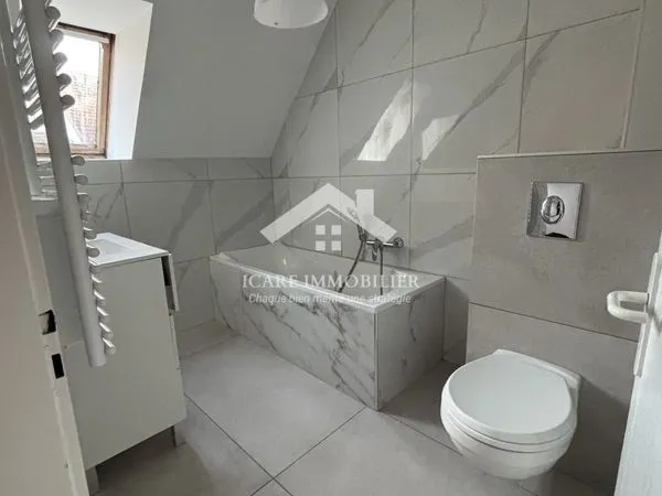 Duplex 3 pièces 77 m² 