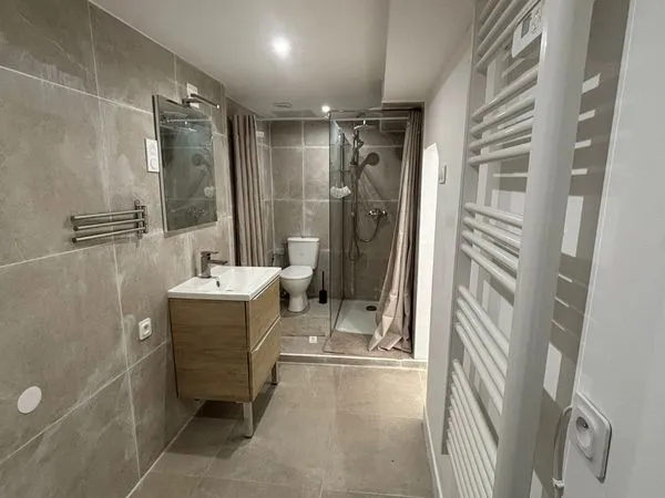 🏡 À LOUER - Appartement T2 - 35 m² - Plan d'Orgon 