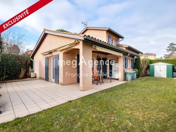 Maison 4 chambres avec piscine proche commodités