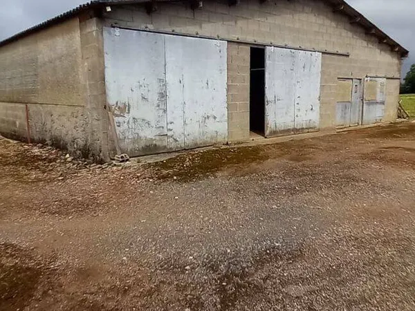 Ferme 450 m² 