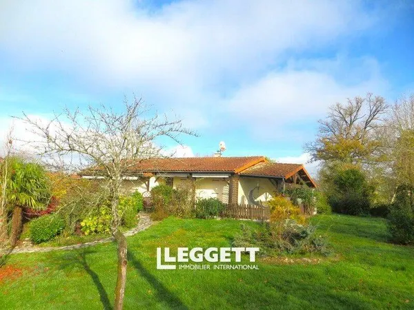 Maison 10 pièces 161 m² 