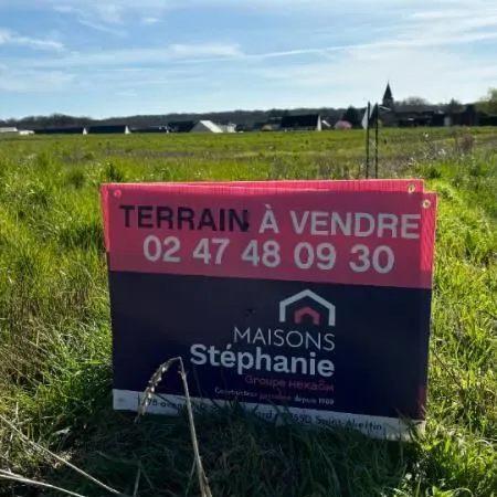 Terrain 340 m² Mettray 