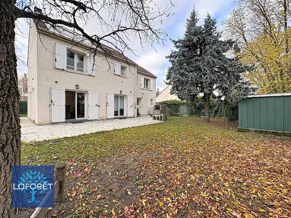 Maison 6 pièces 162 m² 