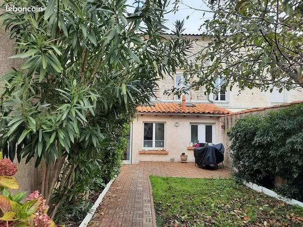 Maison 6 pièces 146 m² 