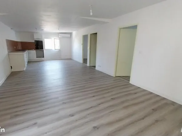 Appartement 6 pièces 70 m² 