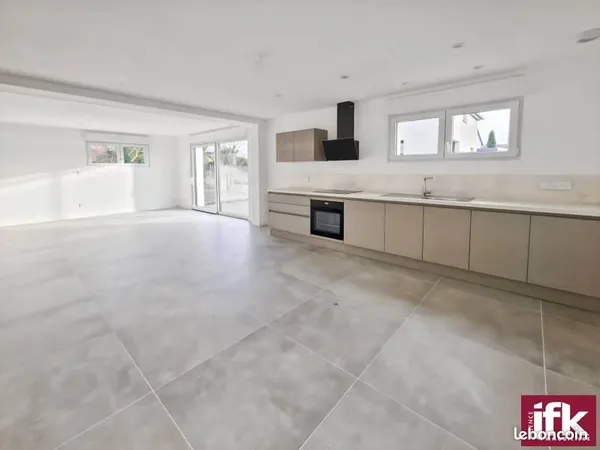 Maison 5 pièces 101 m² 