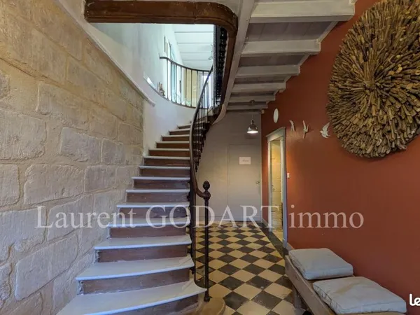 Maison 14 pièces 426 m² 