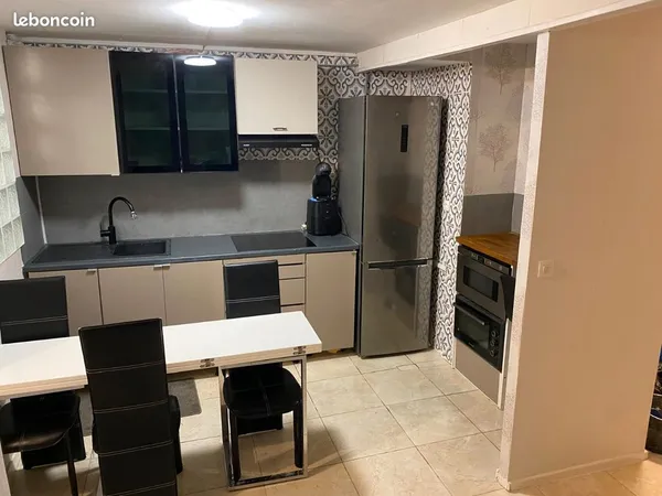 Colocation - Chambre à louer à Mantes-la-Ville 