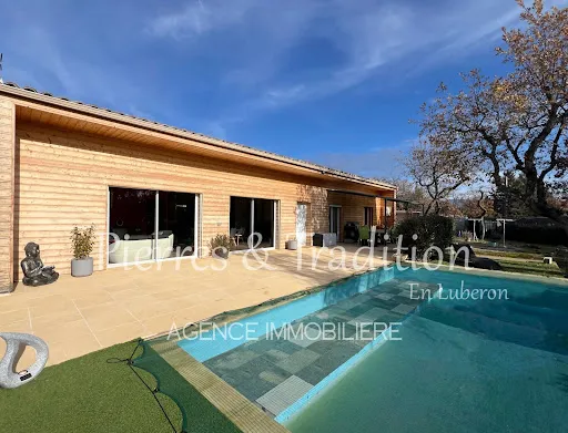 Maison 4 pièces 145 m² 