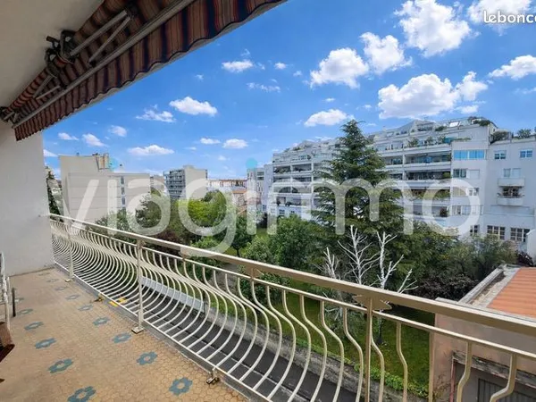 Appartement 2 pièces 58 m² 