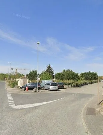 Local industriel 330 m² 